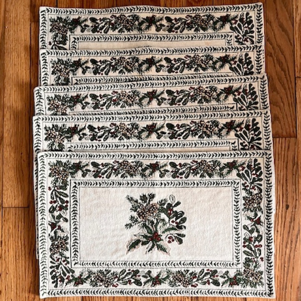 Set of 5 Christmas Holidays Placemats